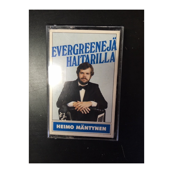 Heimo Mäntynen - Evergreenejä haitarilla C-kasetti (VG+/M-) -harmonikka-
