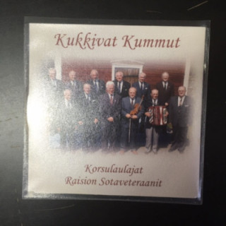 Korsulaulajat ja Raision Sotaveteraanit - Kukkivat kummut CD (VG/M-) -kuoromusiikki-